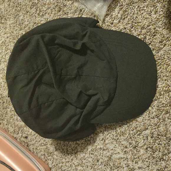 Eddie Bauer Superior Down Cap Nwt 